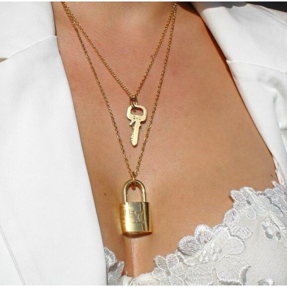 SOLD Louis Vuitton Lock and Key #308. Brass LV working lock & key. - Picture 1 of 10
